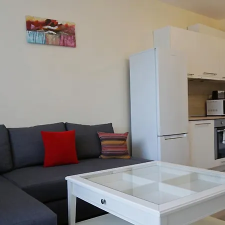 саут на плажа - South On The Apartment Varna
